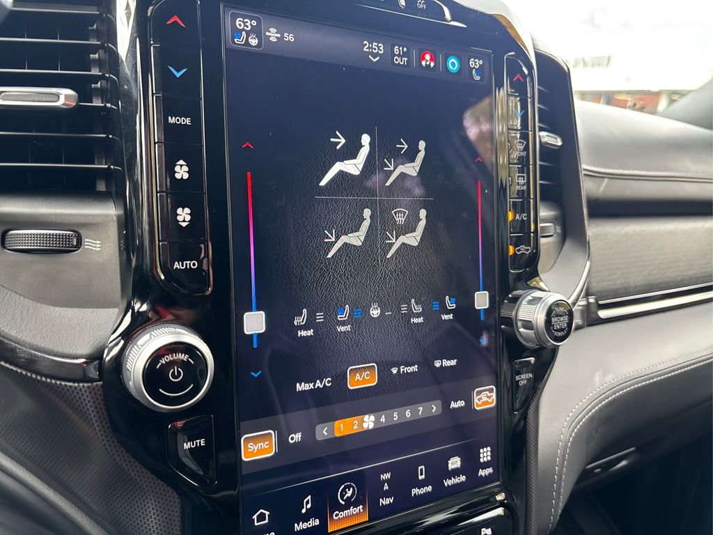 Used 2022 RAM 2500 Limited image 47