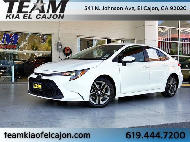Used 2022 Toyota Corolla LE w/ Carpet Mat Package (TMS) FWD image 2