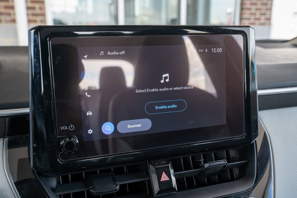 Certified 2024 Toyota Corolla LE w/ LE Convenience Package image 5