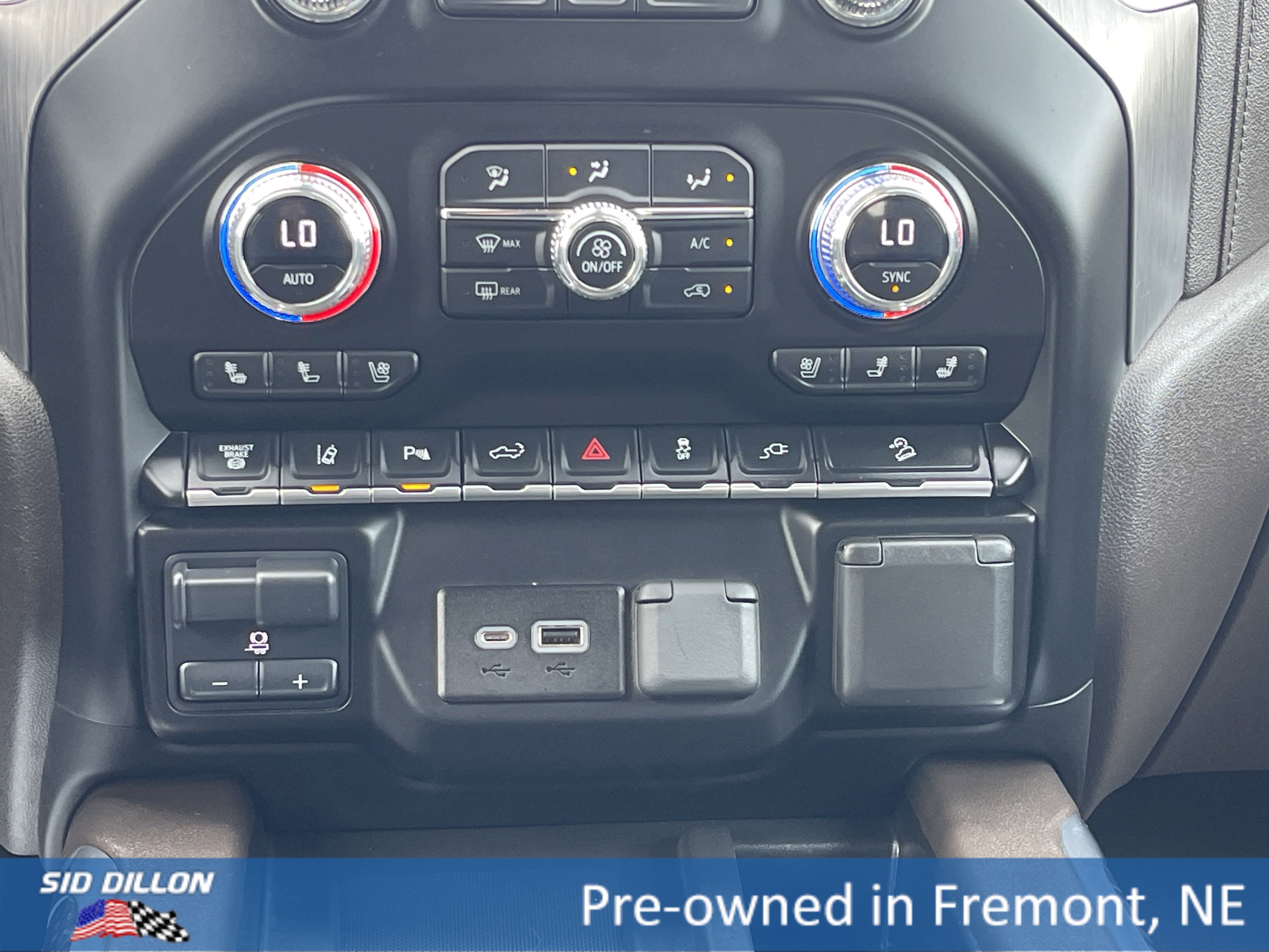 Certified 2023 GMC Sierra 3500 Denali w/ Denali Ultimate Package image 5