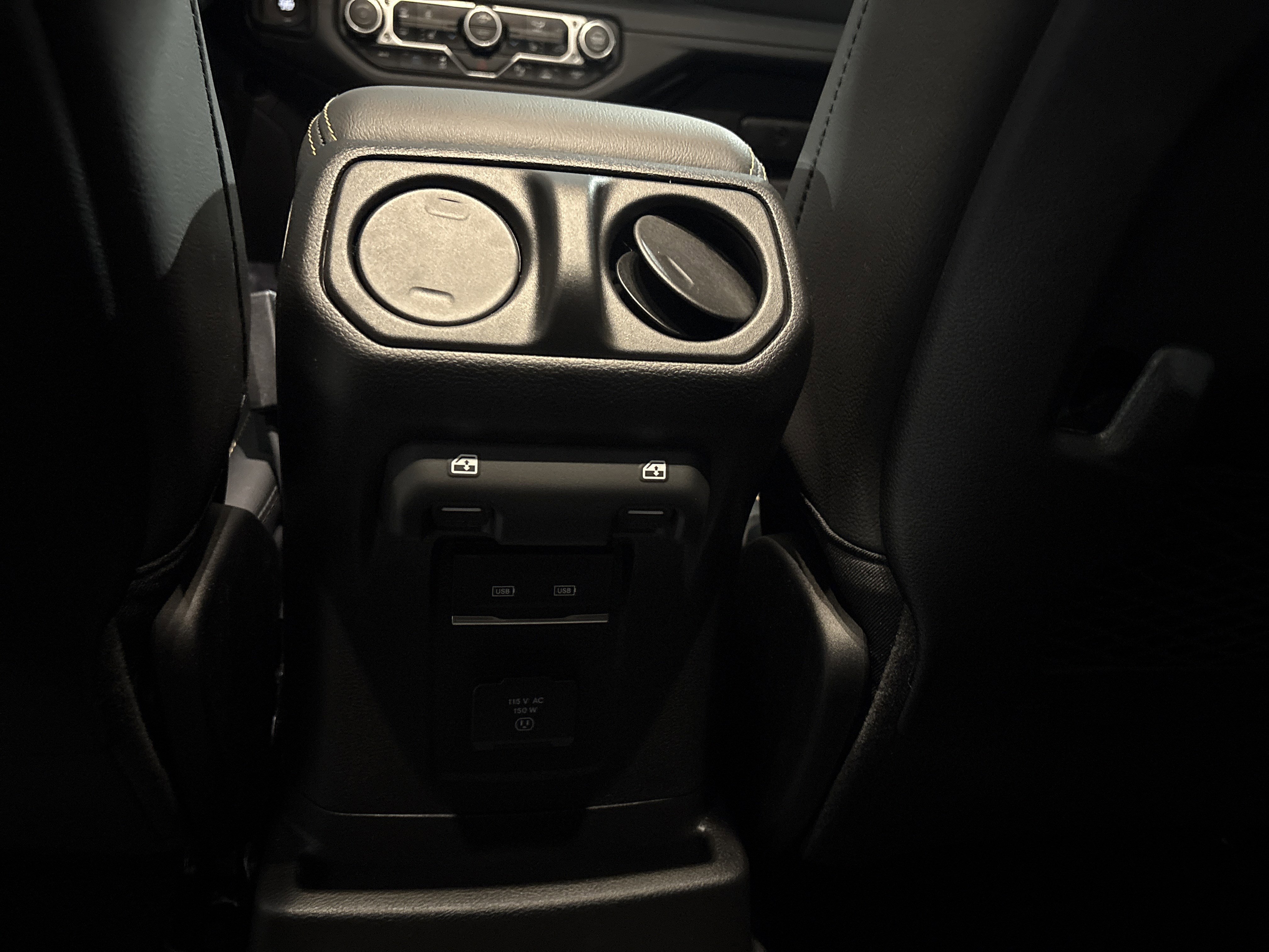Certified 2025 Jeep Wrangler Sahara image 14