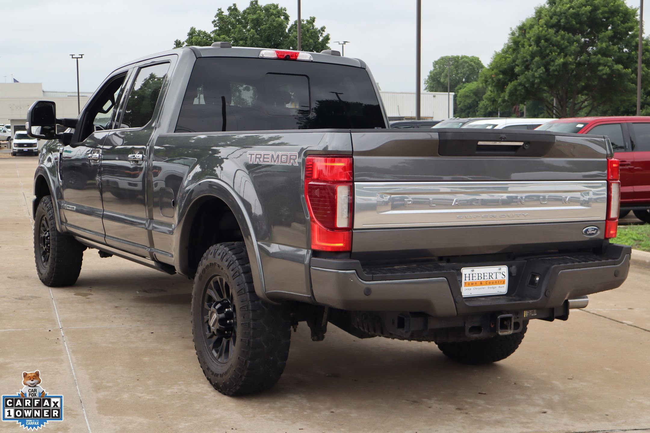Used 2020 Ford F250 Platinum w/ Tremor Off-Road Package AWD/4WD image 5