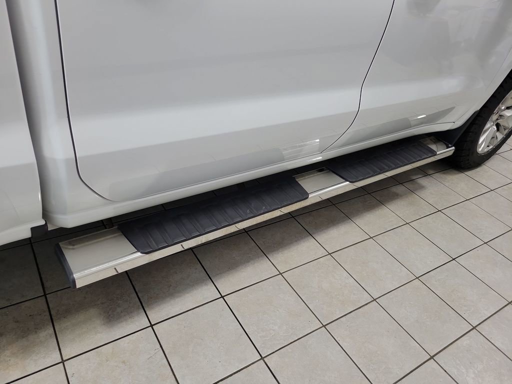 Used 2019 Chevrolet Silverado 1500 LTZ w/ LTZ Plus Package AWD/4WD image 18