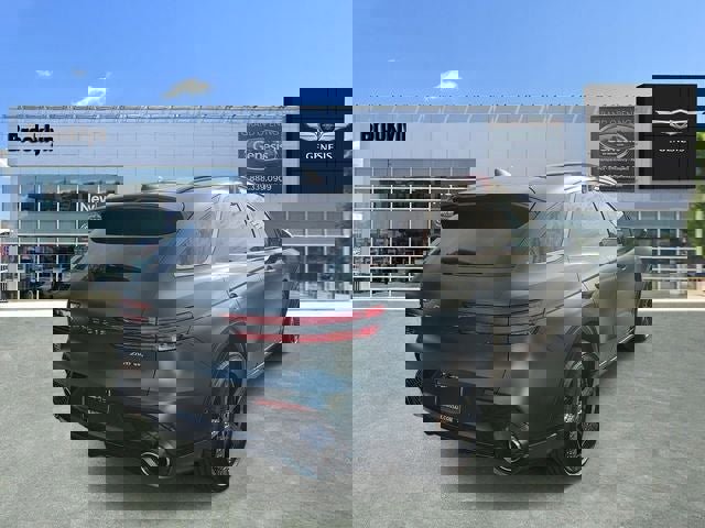 Used 2024 Genesis GV70 3.5T Sport w/ Sport Advanced Package image 8