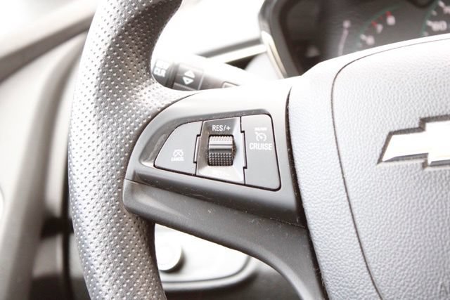 Used 2017 Chevrolet Trax LT FWD image 17