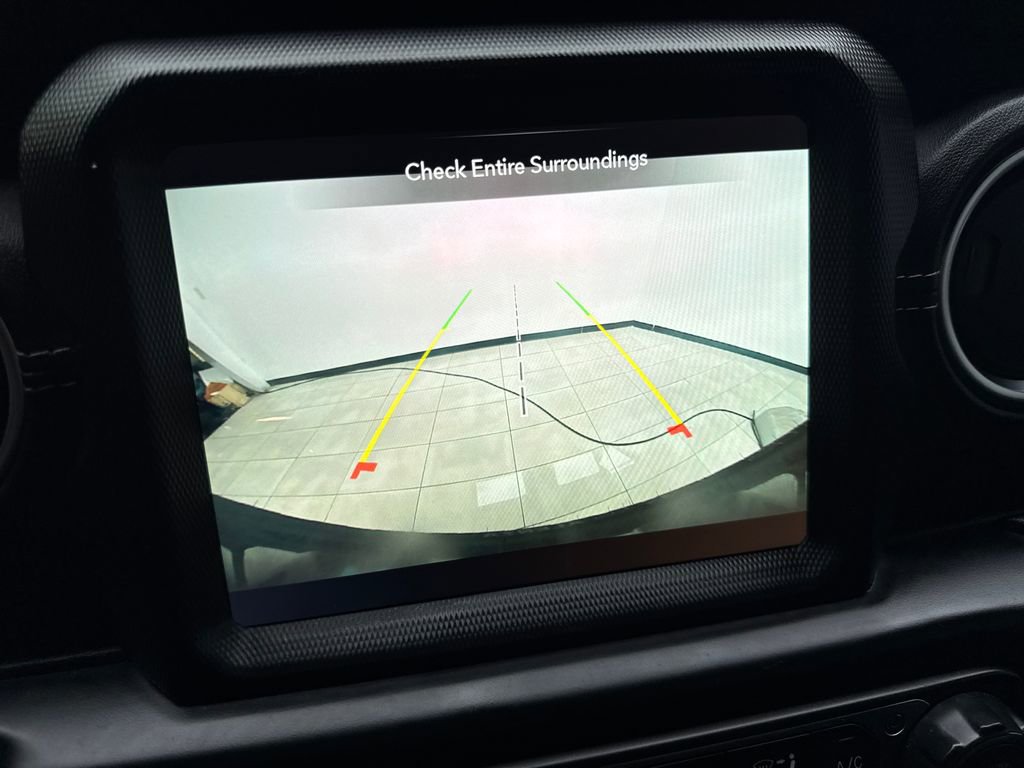 Used 2022 Jeep Wrangler Unlimited Sahara w/ Cold Weather Group image 65