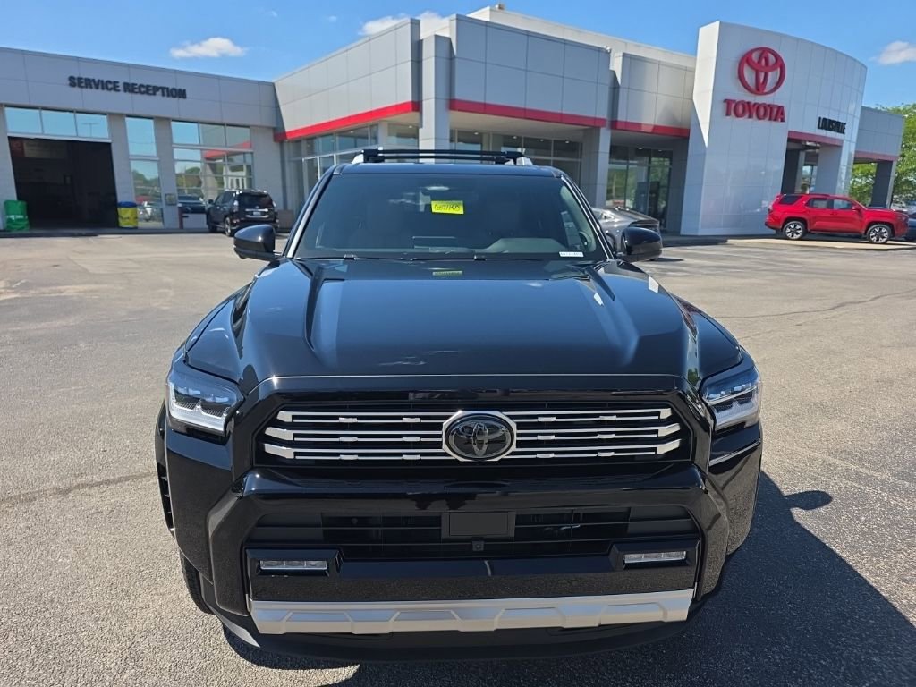 New 2026 Toyota 4Runner Limited AWD/4WD image 3