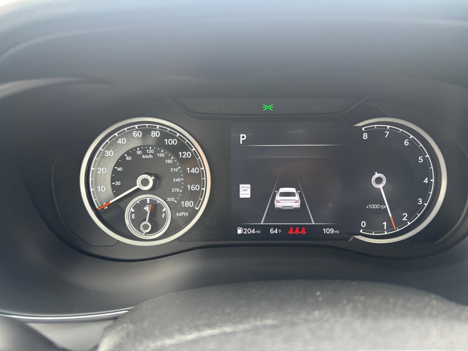 Used 2025 Genesis G70 3.3T Advanced image 18