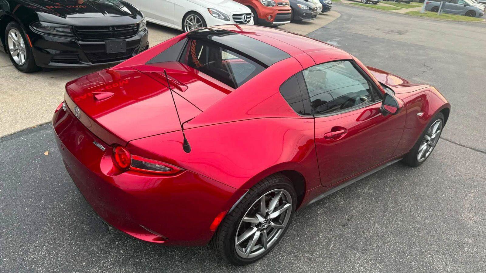 Used 2022 MAZDA MX-5 Miata RF Grand Touring RWD image 4