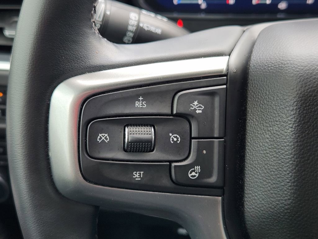 Used 2023 Chevrolet Tahoe LT w/ Luxury Package AWD/4WD image 32