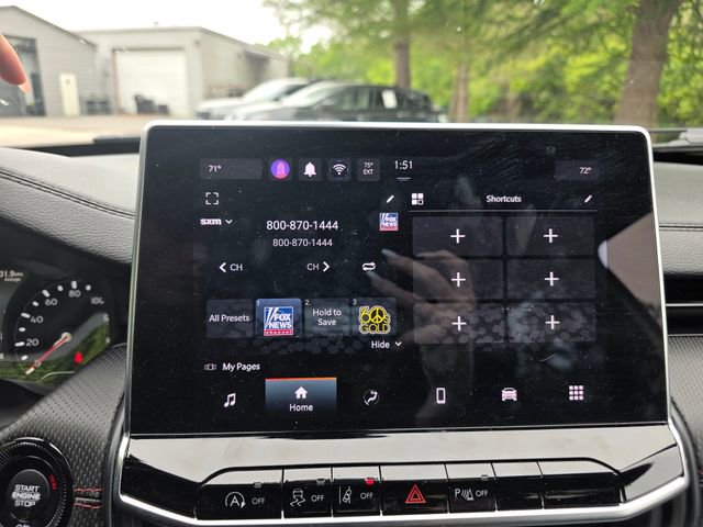 Used 2024 Jeep Compass Trailhawk image 21