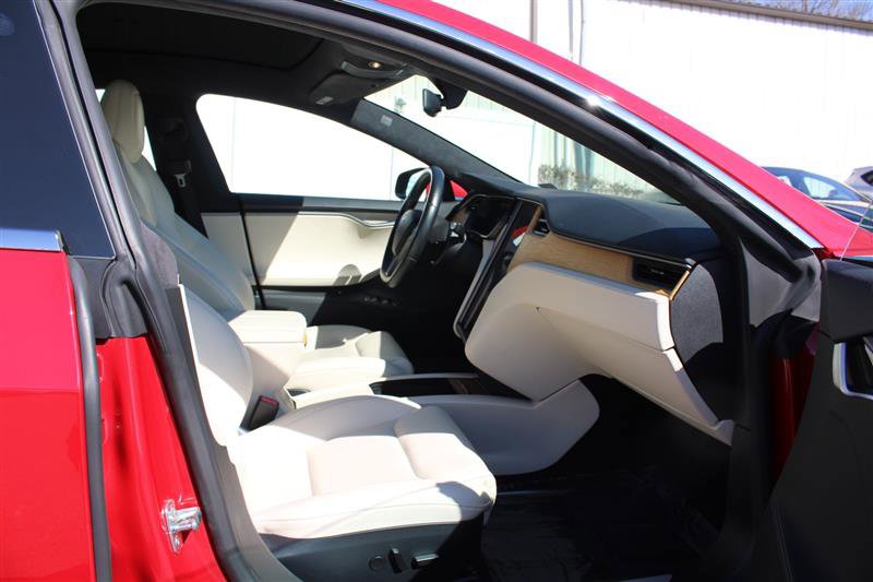 Used 2021 Tesla Model S Long Range Plus image 13