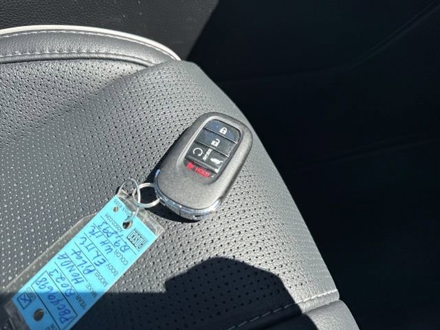 Certified 2023 Honda Pilot Elite image 45