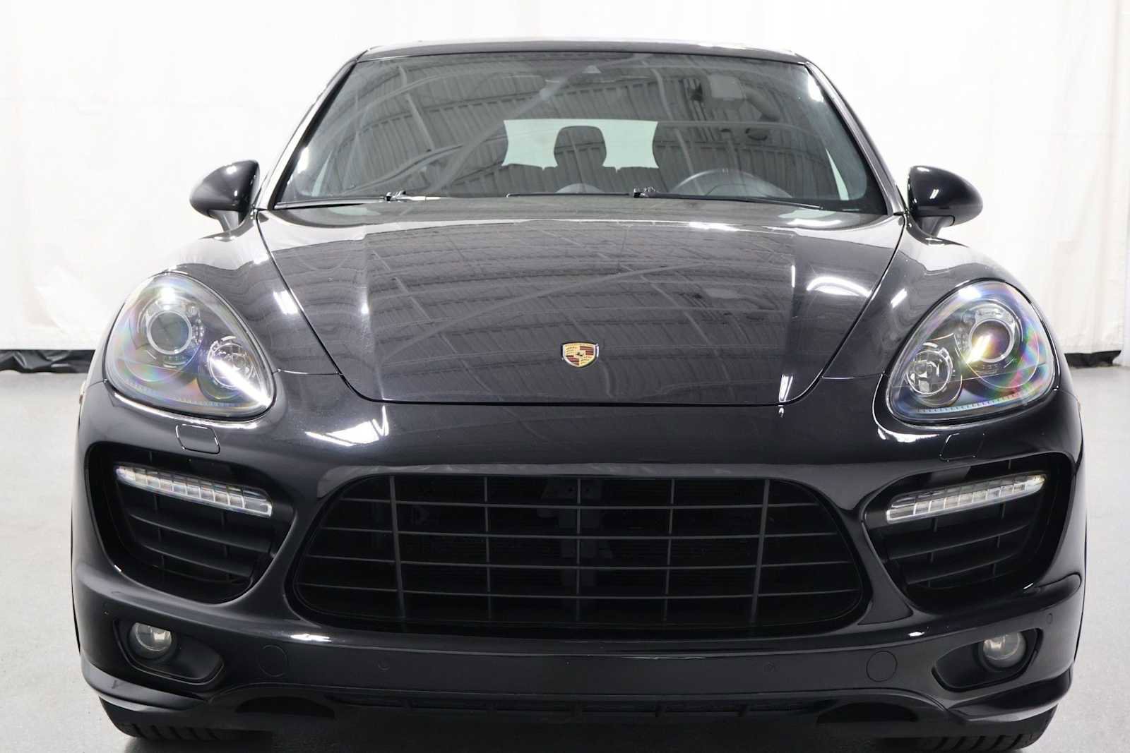 Used 2014 Porsche Cayenne GTS AWD/4WD image 14