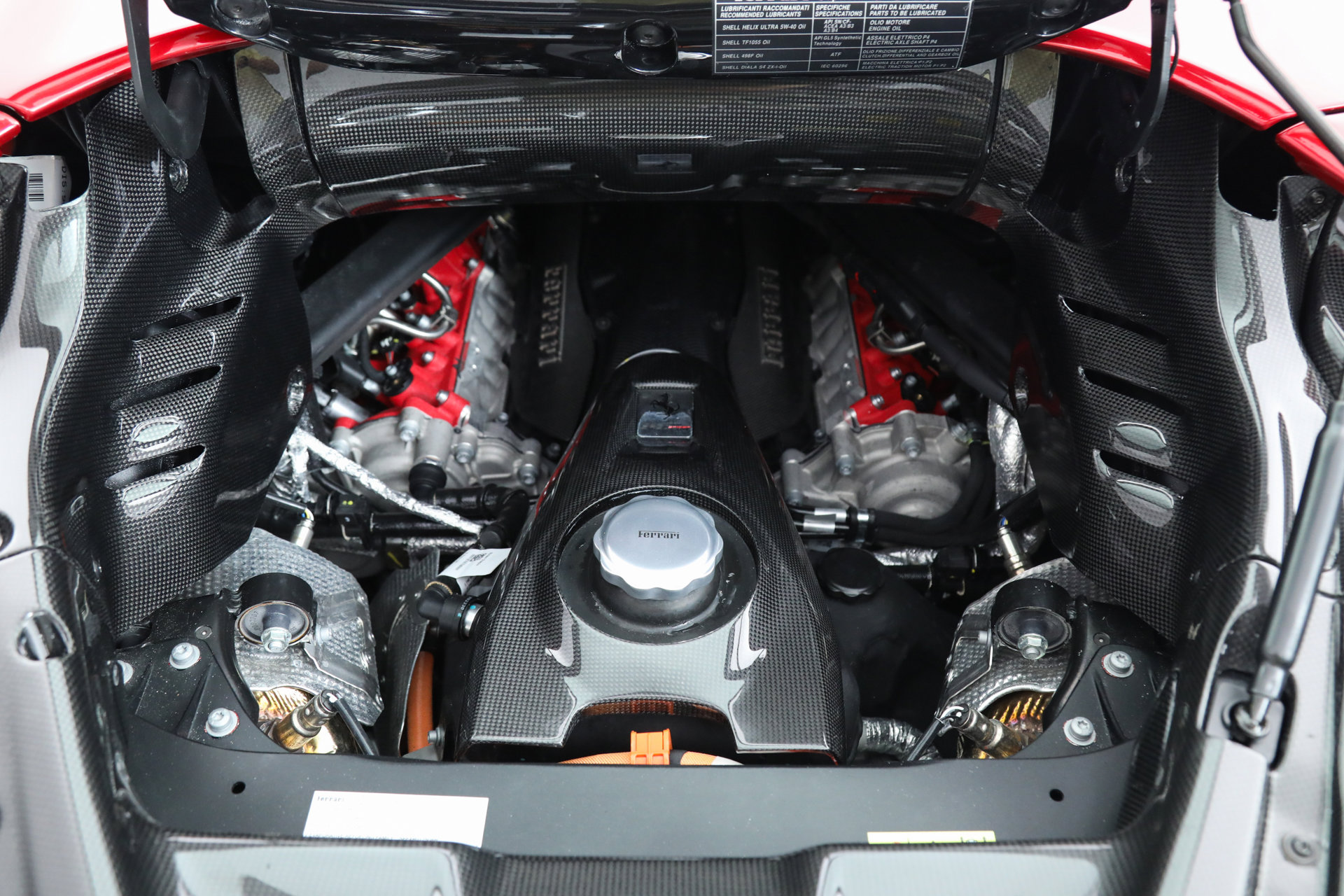 Used 2025 Ferrari SF90 Spider image 37