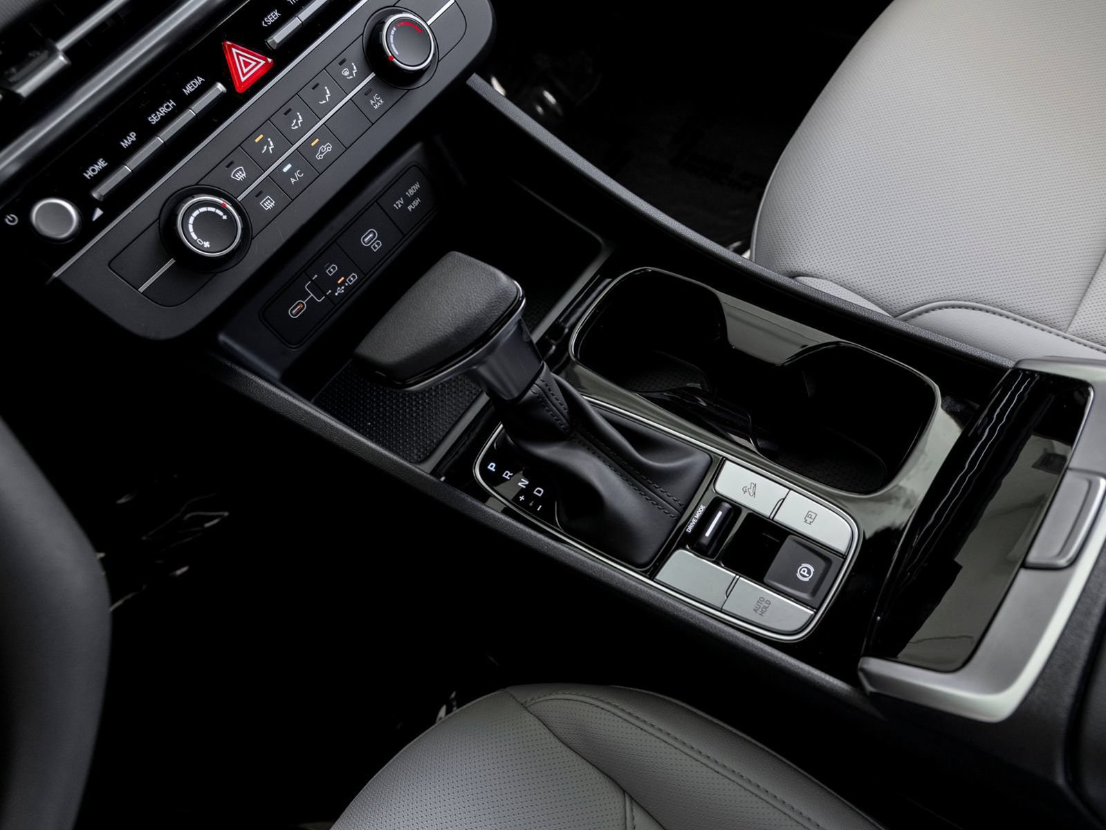 New 2027 Hyundai Santa Cruz SE FWD image 17