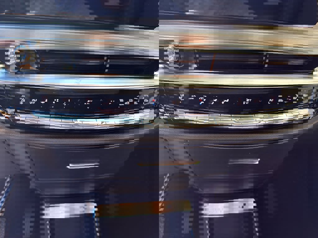 New 2026 Cadillac Lyriq Luxury image 18