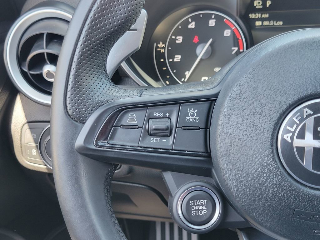 Used 2022 Alfa Romeo Giulia Veloce image 5