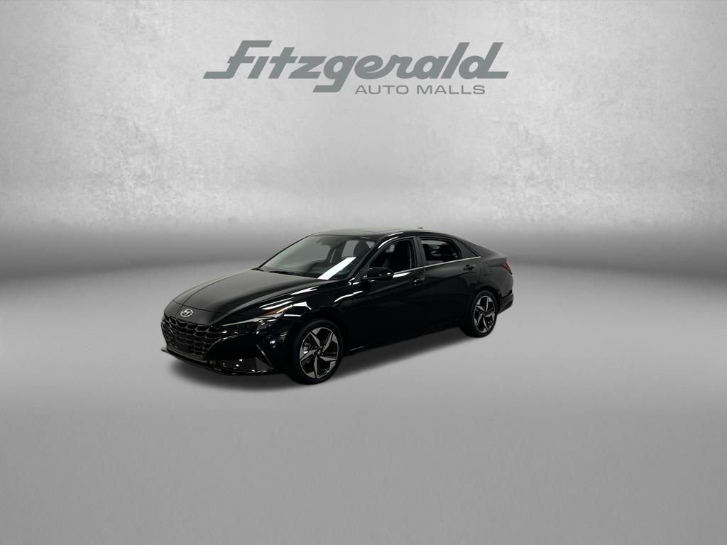 Used 2023 Hyundai Elantra Limited image 1
