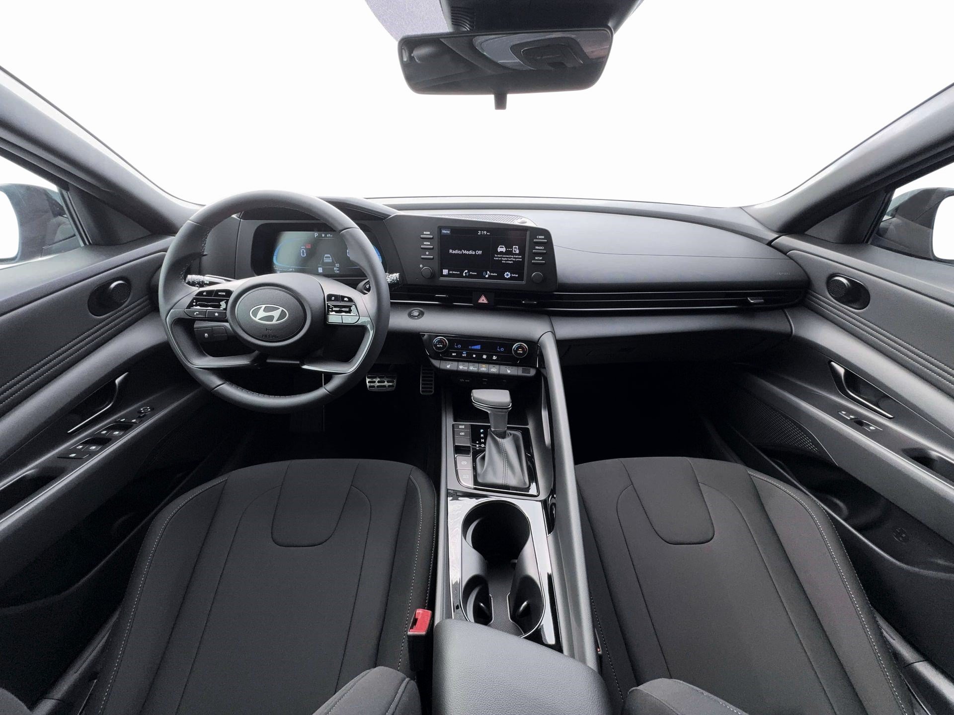 New 2026 Hyundai Elantra SEL Sport FWD image 13