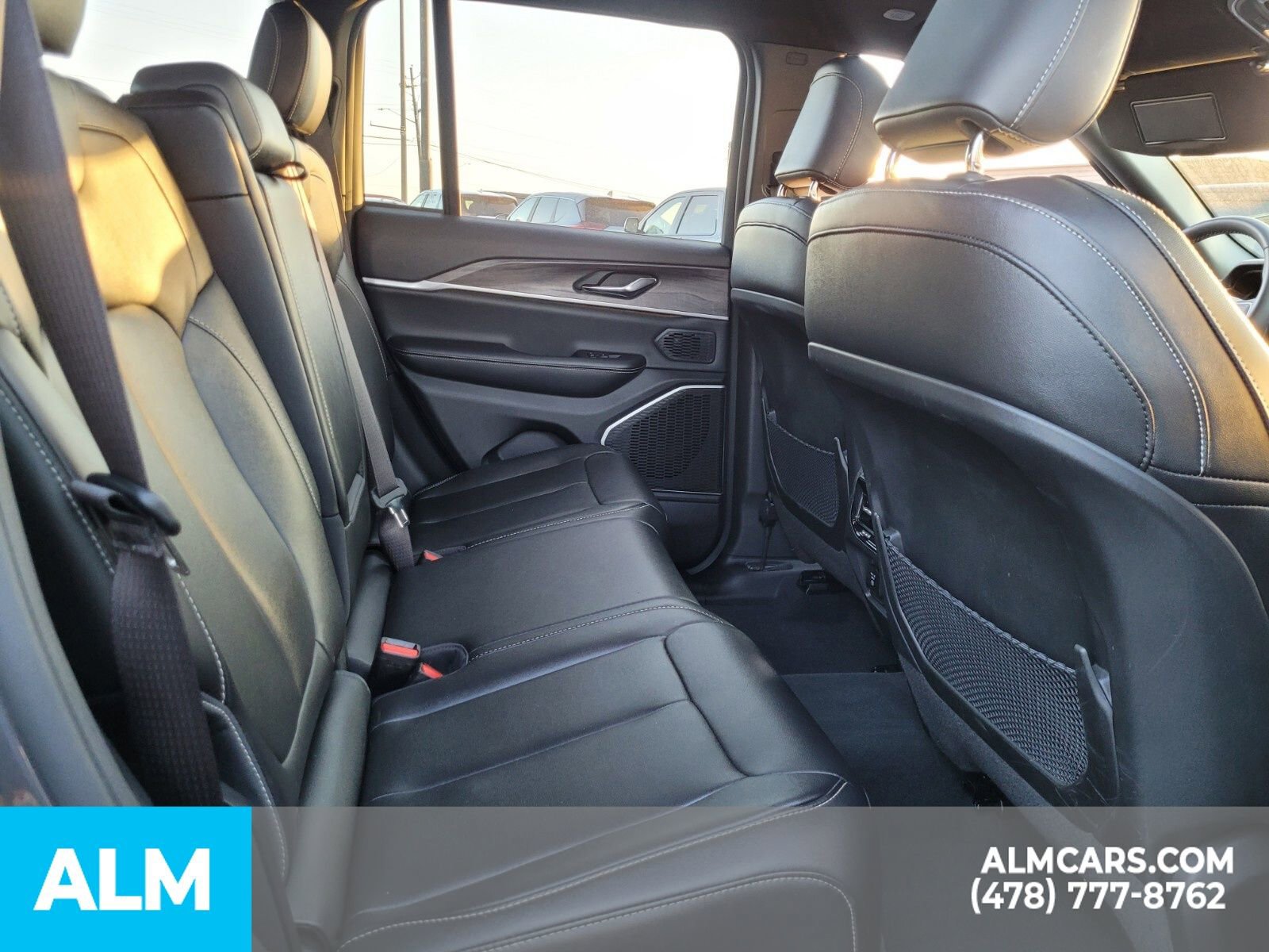 Used 2024 Jeep Grand Cherokee Limited 4xe image 13