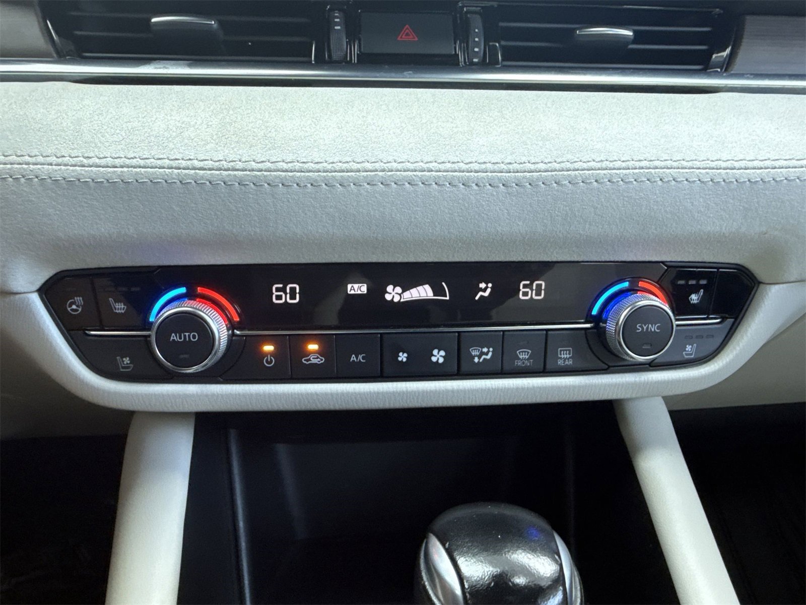 Used 2018 MAZDA MAZDA6 Signature image 28