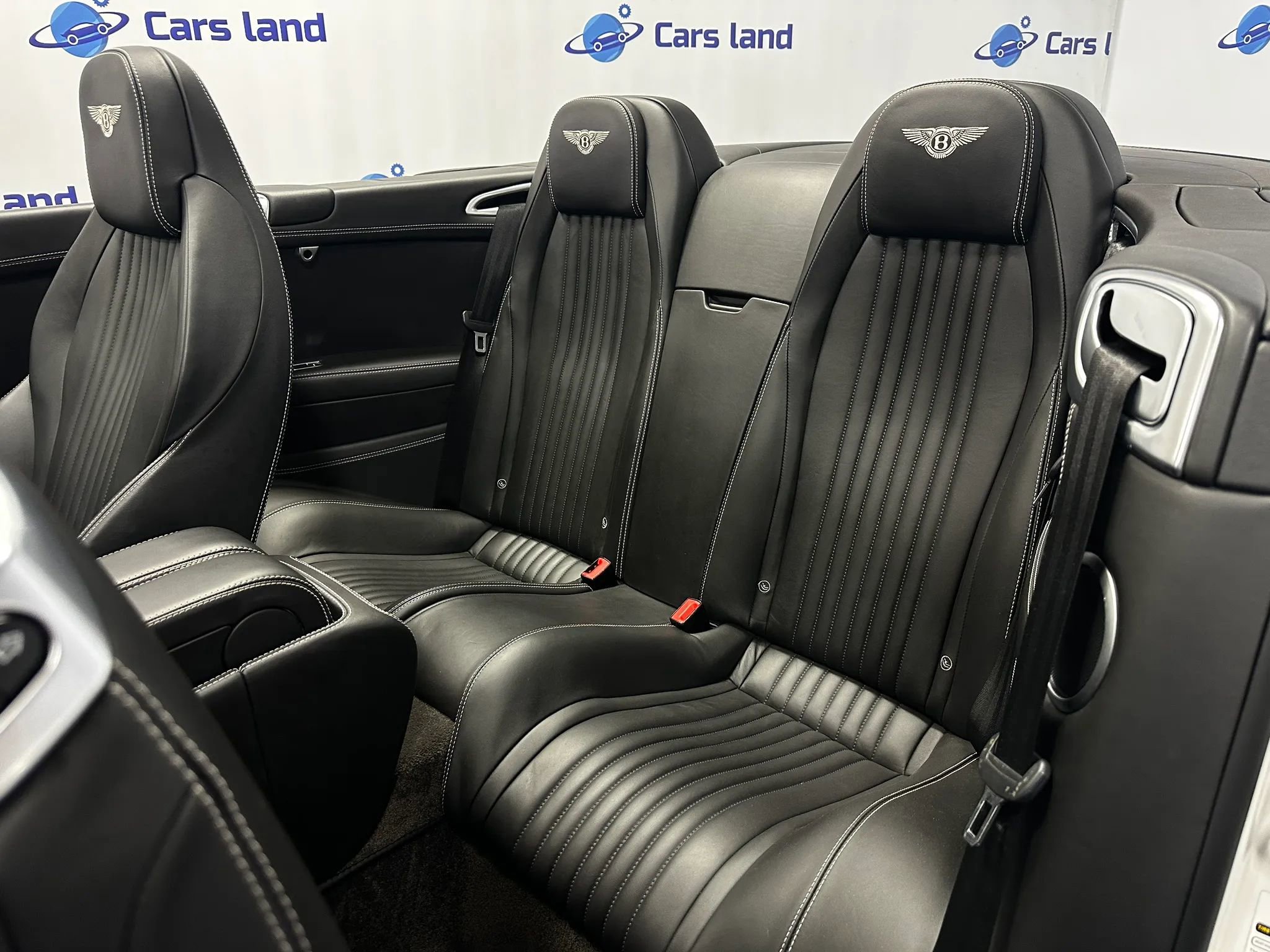 Used 2017 Bentley Continental GT AWD/4WD image 15
