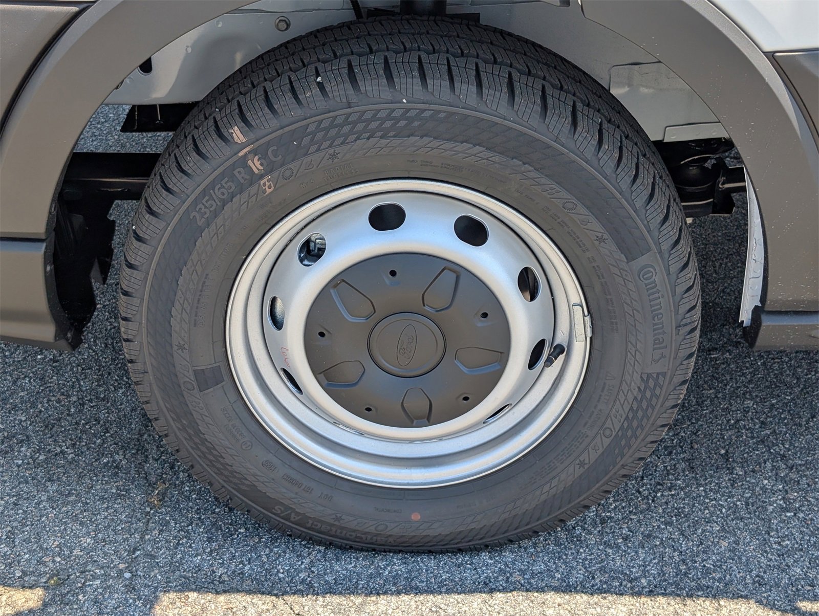 New 2025 Ford Transit 150 Low Roof image 13