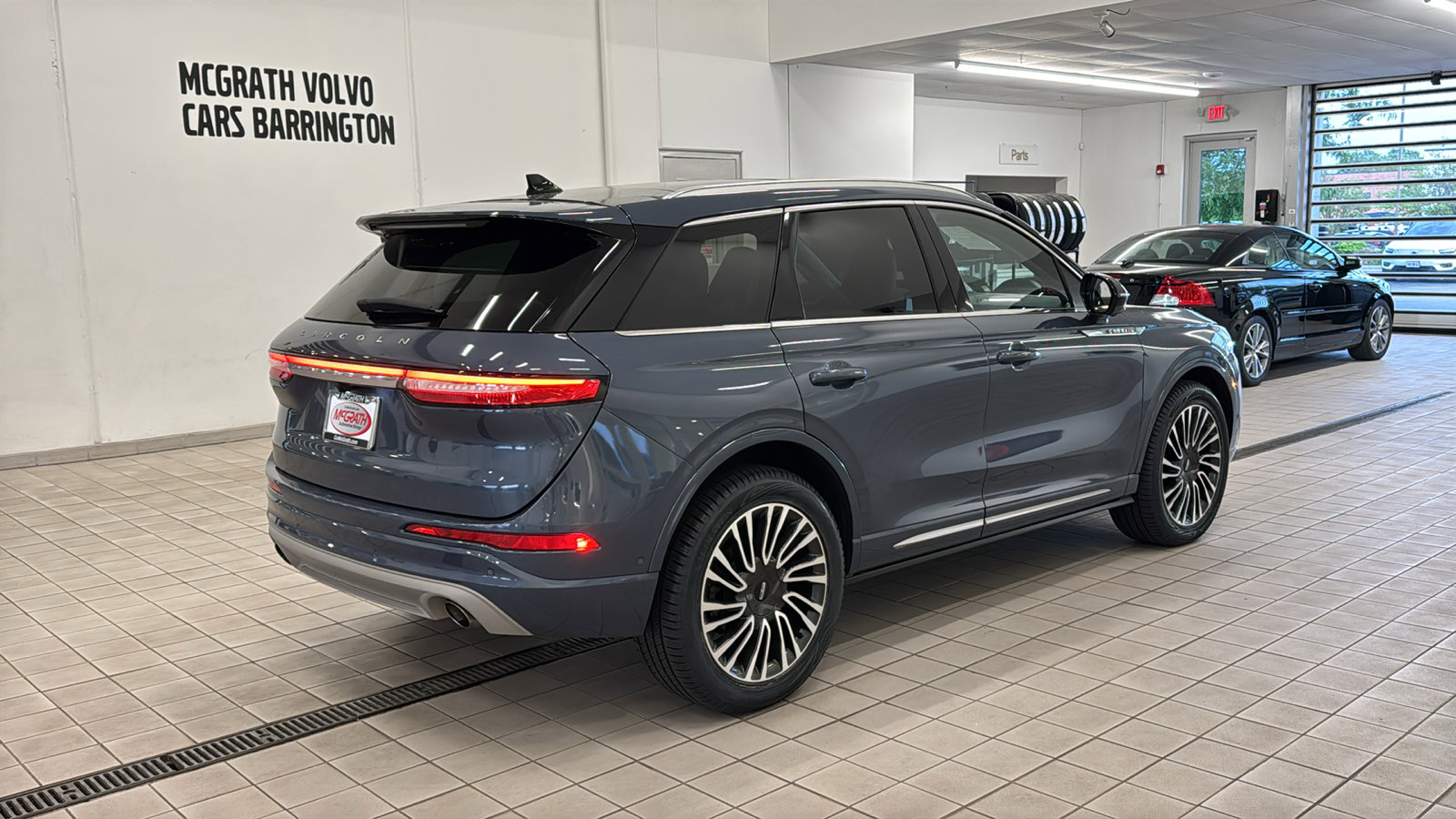 Used 2022 Lincoln Corsair Reserve w/ Sport Package AWD/4WD image 5