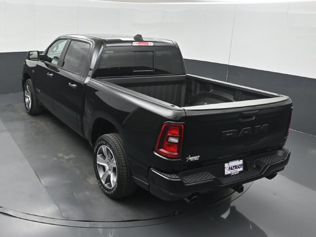 New 2027 RAM 1500 Express RWD image 40