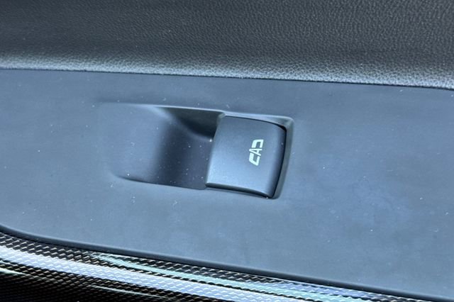 Used 2023 GMC Acadia AT4 w/ Technology Package AWD/4WD image 23