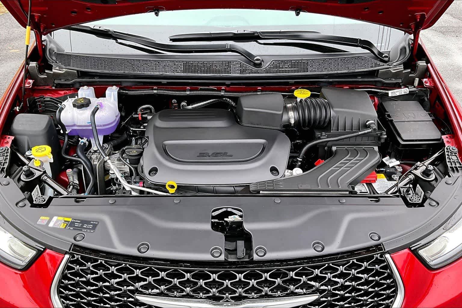 New 2026 Chrysler Pacifica Pinnacle AWD/4WD image 9