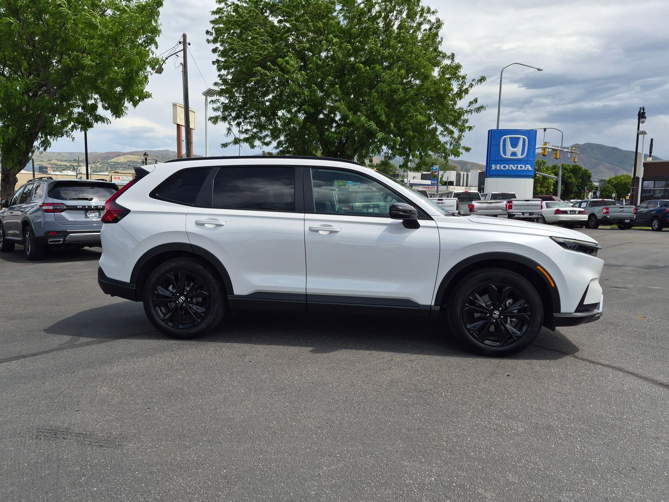 Certified 2026 Honda CR-V Sport Touring image 2
