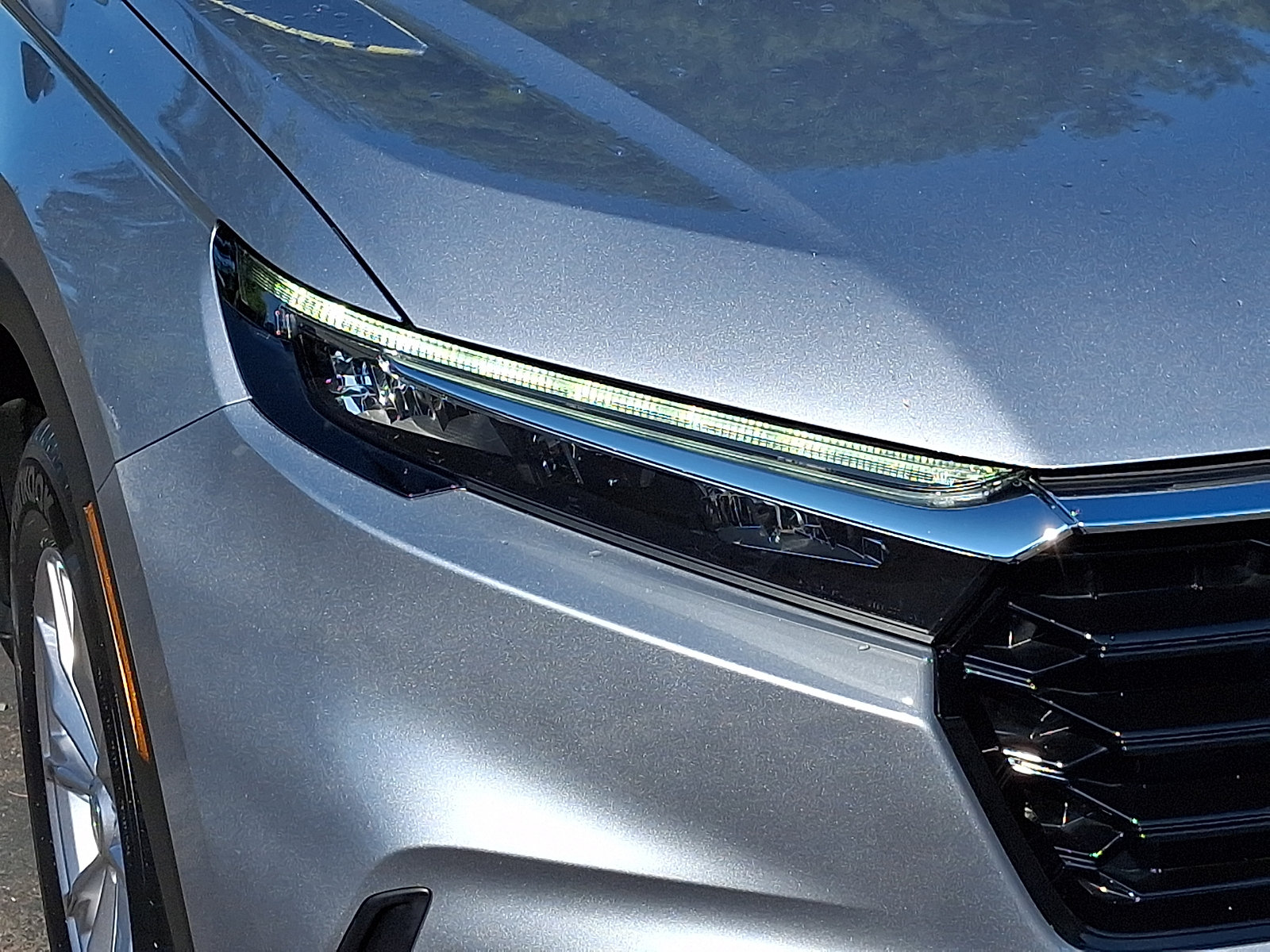 Certified 2024 Honda CR-V EX image 9