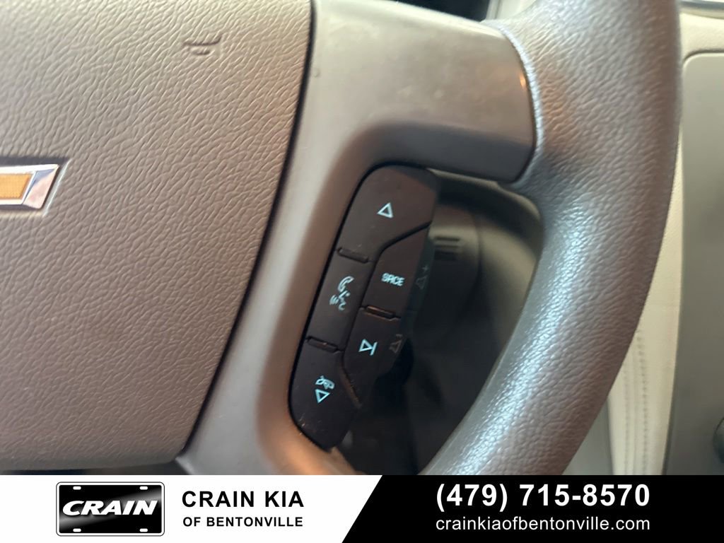 Used 2015 Chevrolet Traverse LS FWD image 26