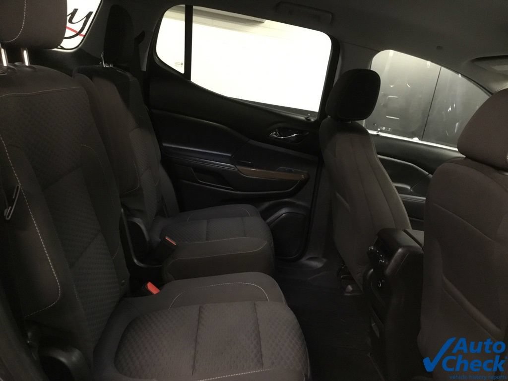 Used 2018 GMC Acadia SLE w/ LPO, Floor Liner Package AWD/4WD image 31