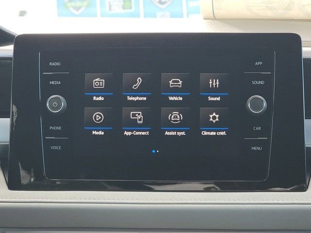 New 2025 Volkswagen Taos SE image 21