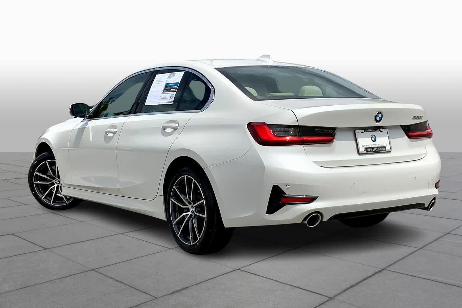 Used 2021 BMW 330i Sedan w/ Convenience Package RWD image 12