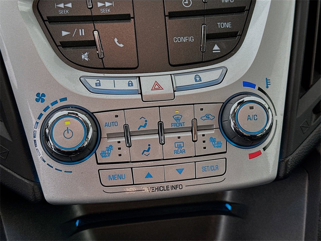 Used 2015 Chevrolet Equinox LT image 19