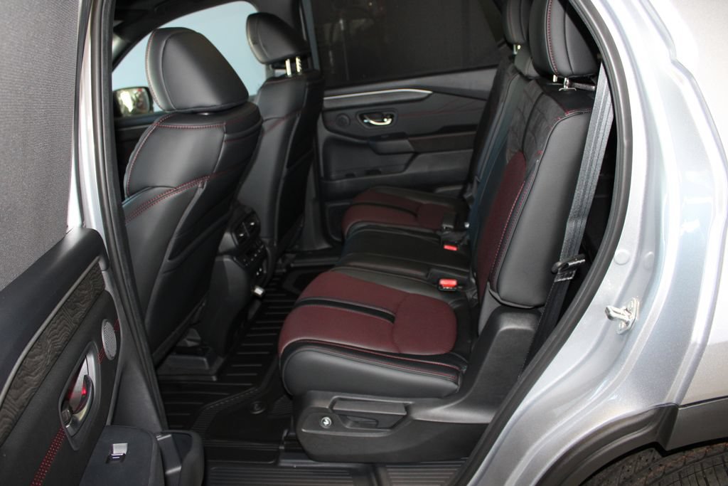 New 2026 Honda Pilot Black Edition image 18
