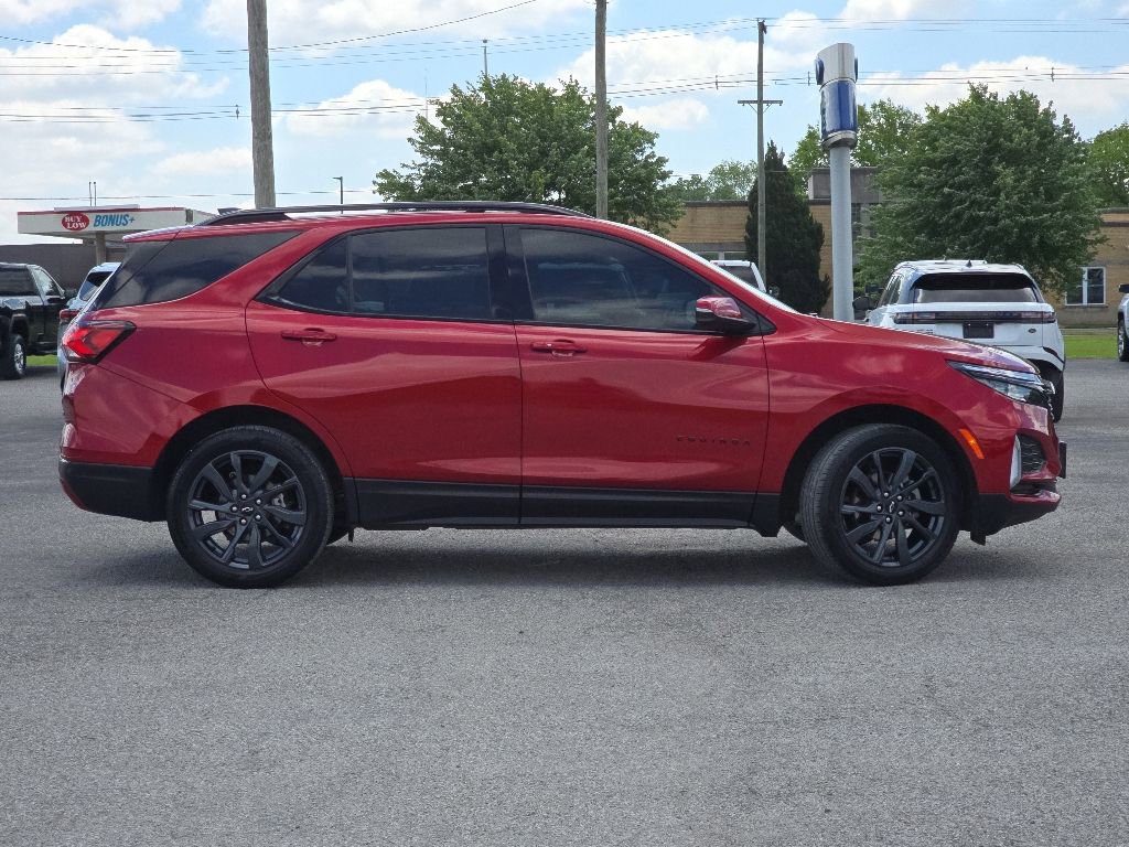 Used 2024 Chevrolet Equinox RS w/ RS Leather Package AWD/4WD image 8