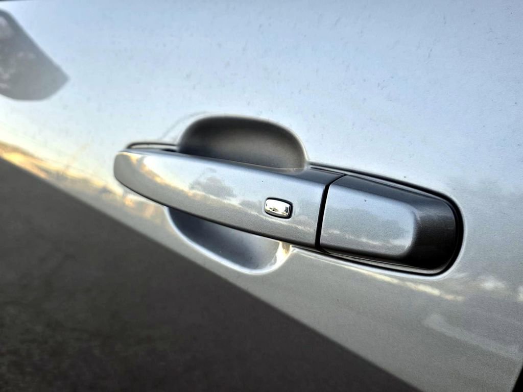 Used 2024 Chevrolet Malibu LT FWD image 11