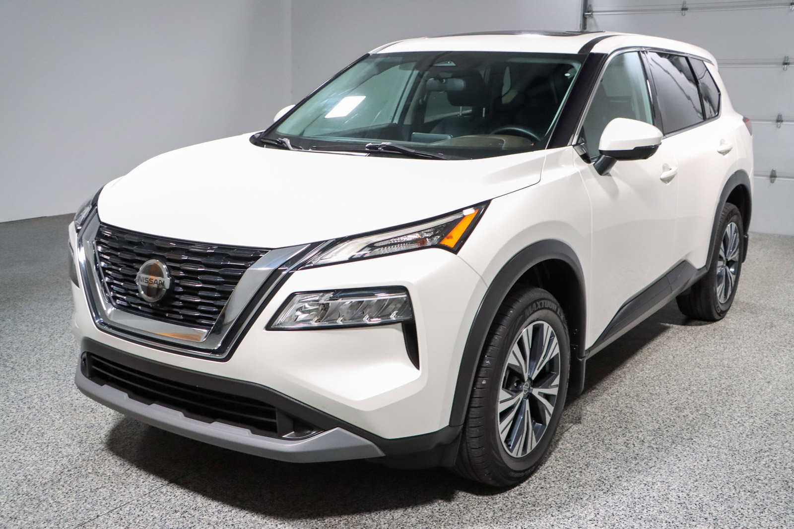 Used 2021 Nissan Rogue SV image 31