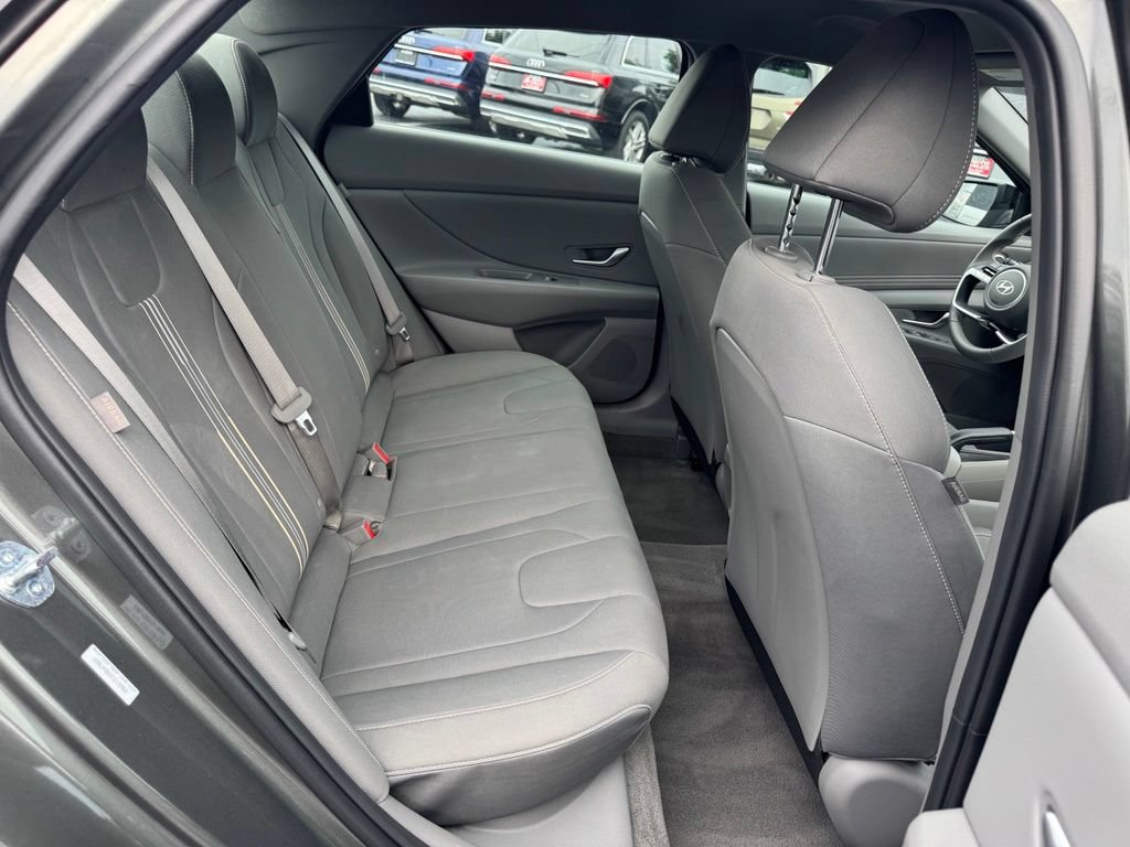 Used 2026 Hyundai Elantra Sport FWD image 22