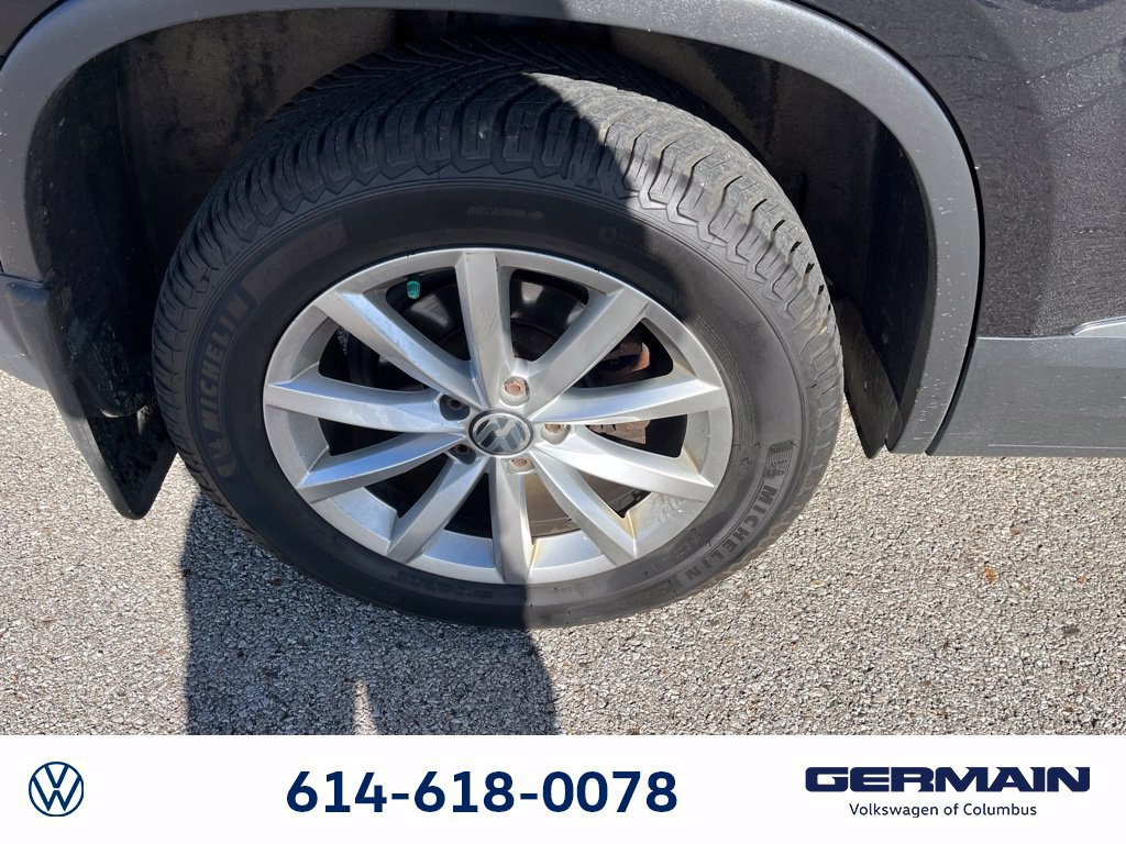 Used 2017 Volkswagen Tiguan Wolfsburg Edition AWD/4WD image 10