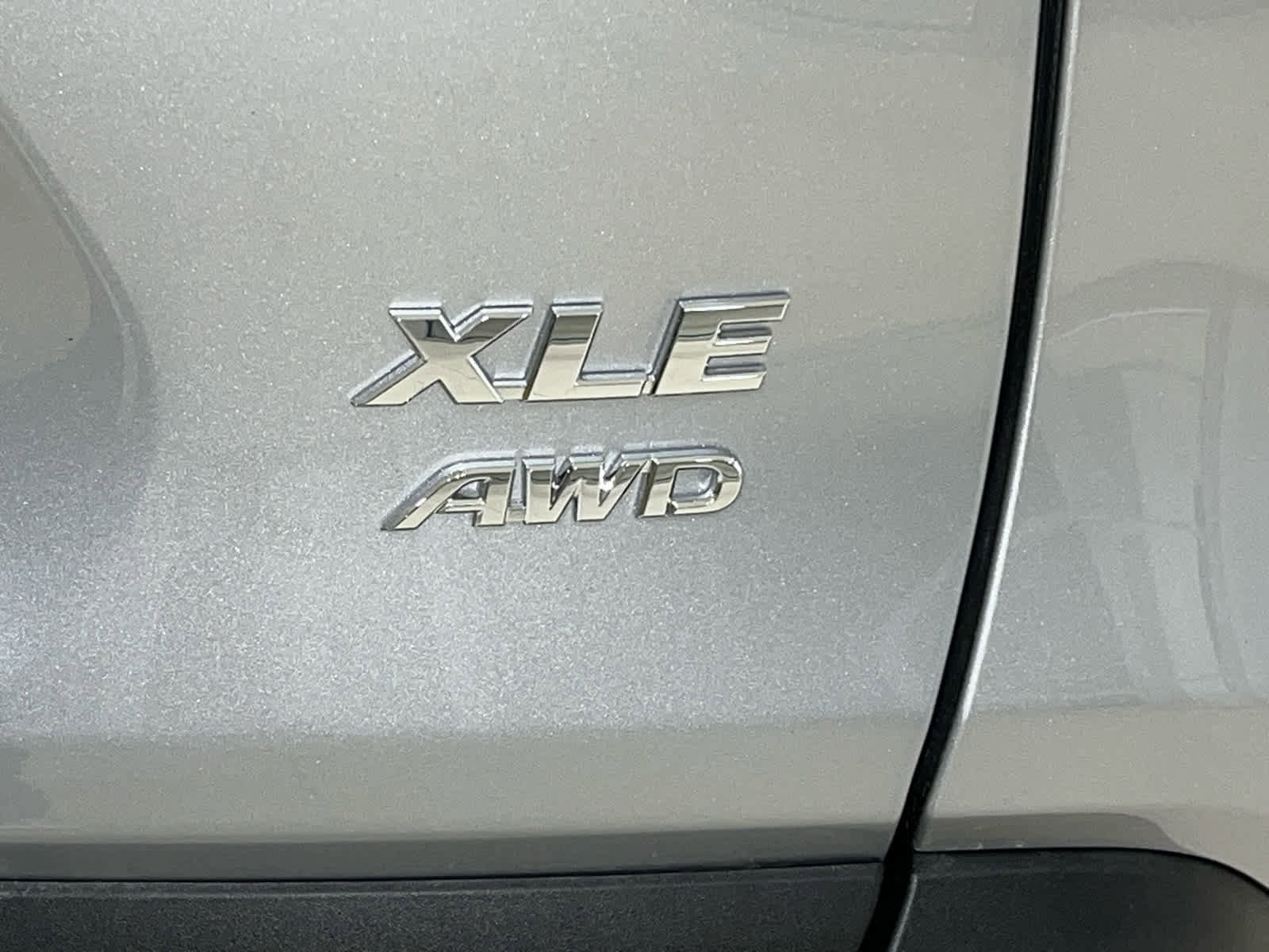 New 2025 Toyota RAV4 XLE w/ Convenience Package image 9