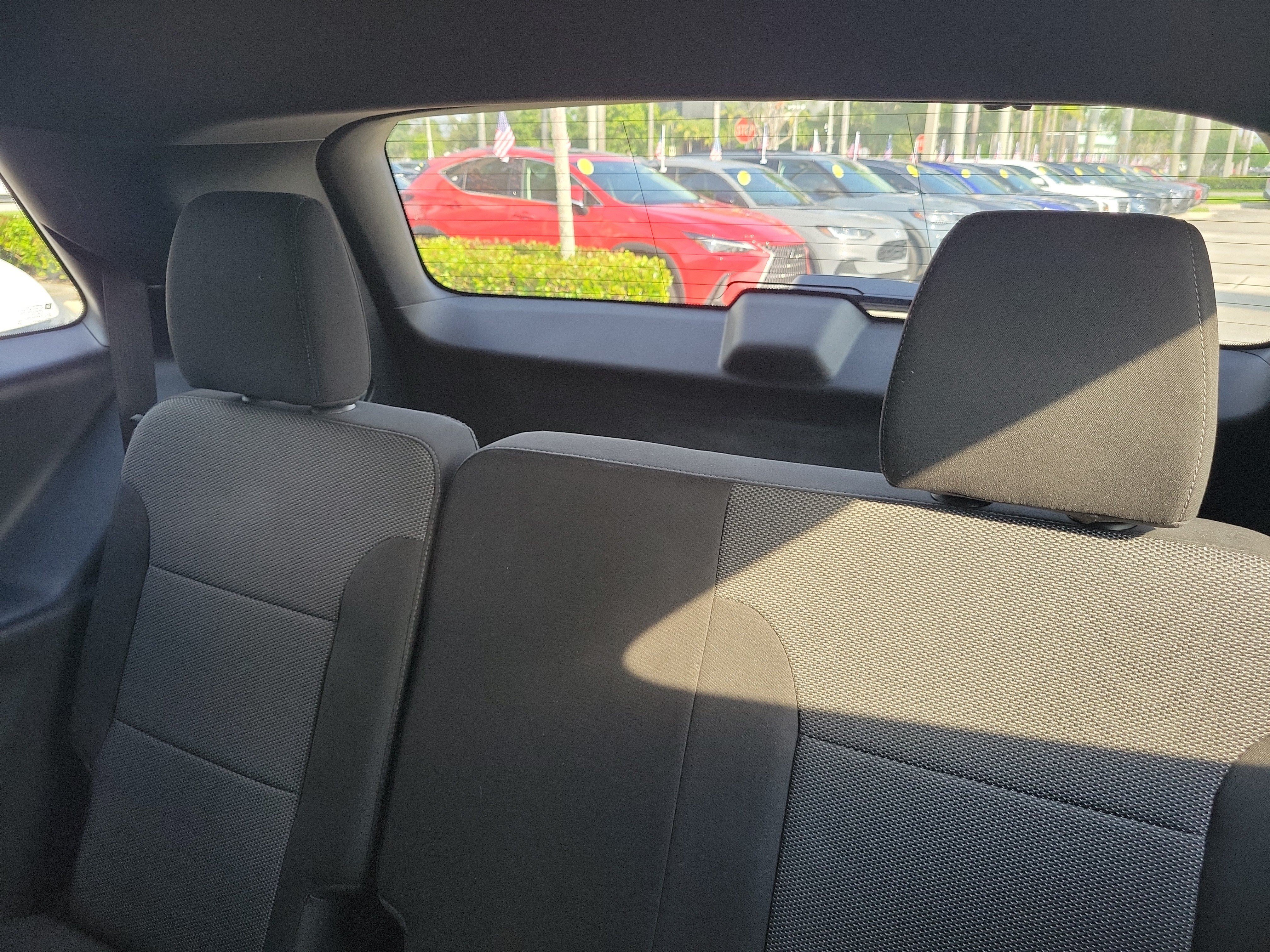 Used 2023 Chevrolet Traverse LT FWD image 13