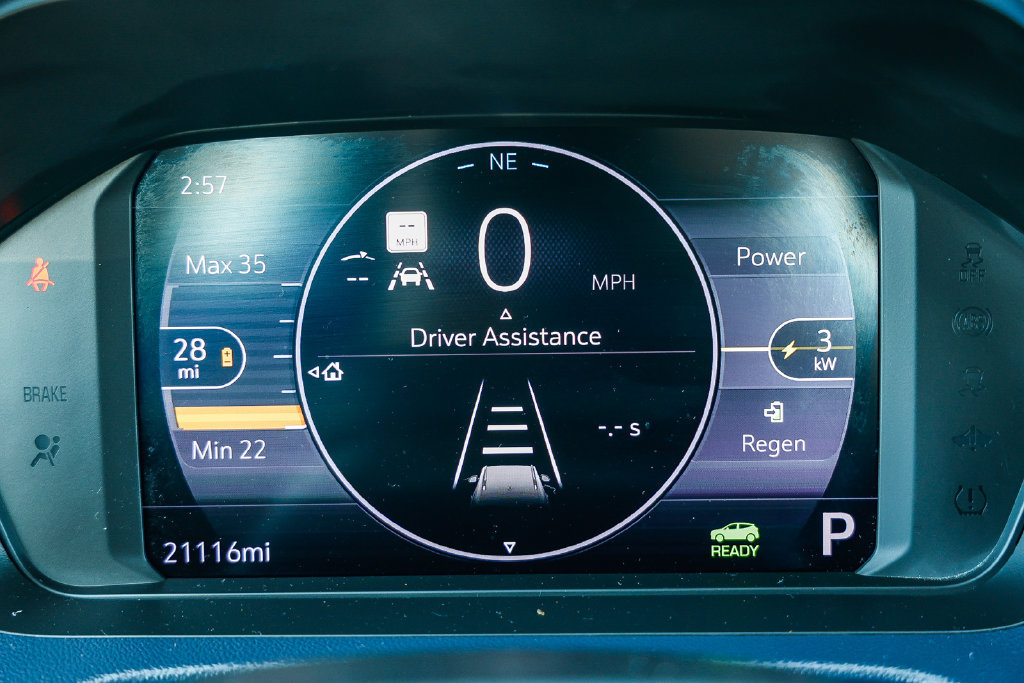Used 2022 Chevrolet Bolt EUV Premier w/ Sun & Sound Package FWD image 49