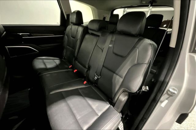 Used 2023 Kia Telluride EX image 23