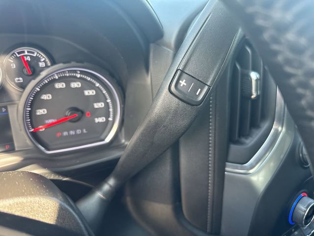 Used 2022 Chevrolet Silverado 1500 LTZ AWD/4WD image 16